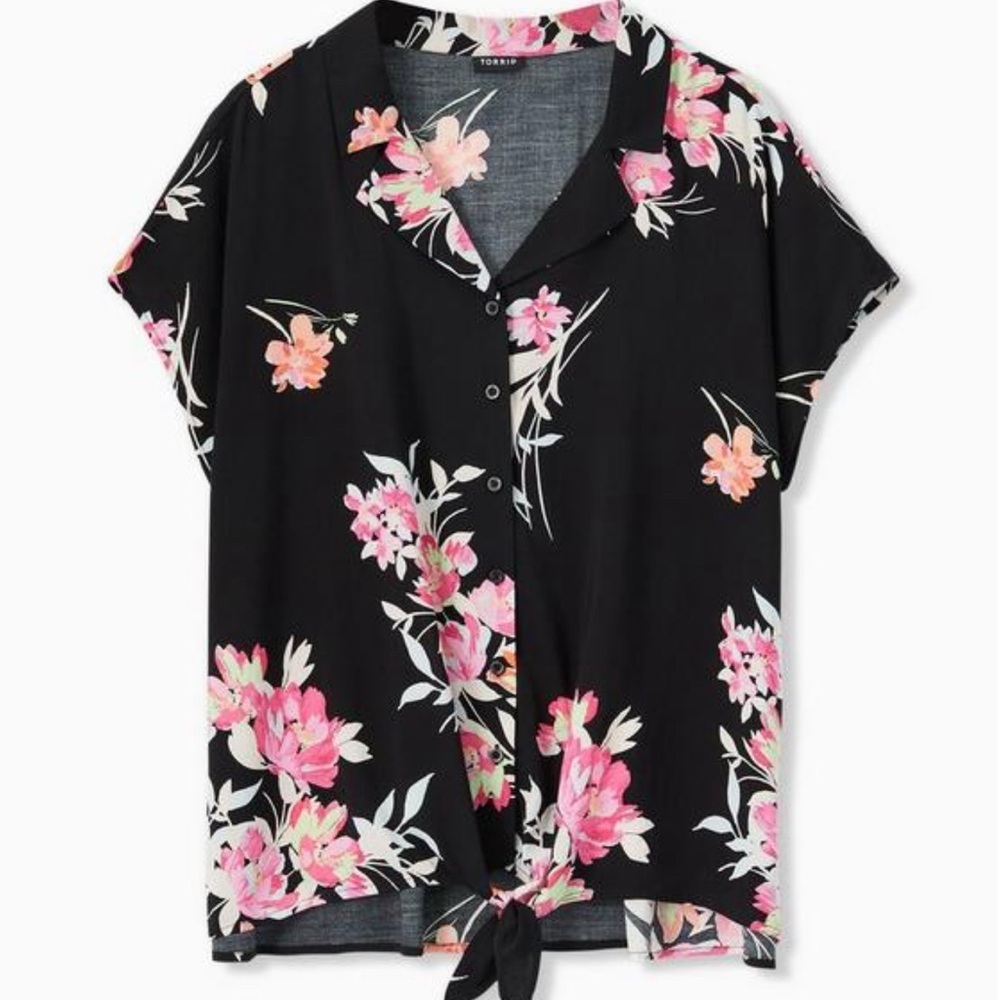 Torrid - size 1 - Challis Tie-Front Dolman Top floral - GUC